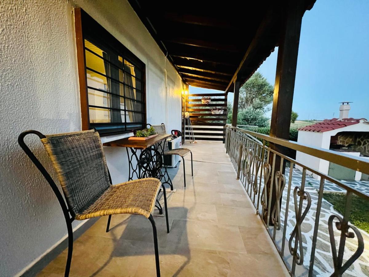 Anastasias Cottage Nea Iraklia Dış mekan fotoğraf